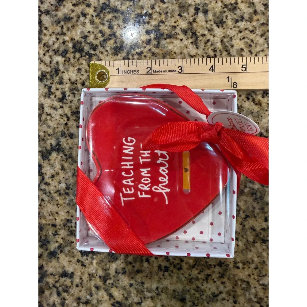 Dayna Lee Collection Teaching From The Heart Red Ceramic Heart Trinket Tray NIB